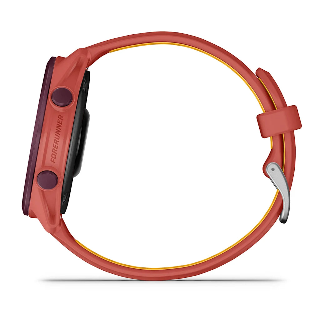 Garmin Forerunner 170 Music Red Pink/Mango, no pulso durante uma corrida
